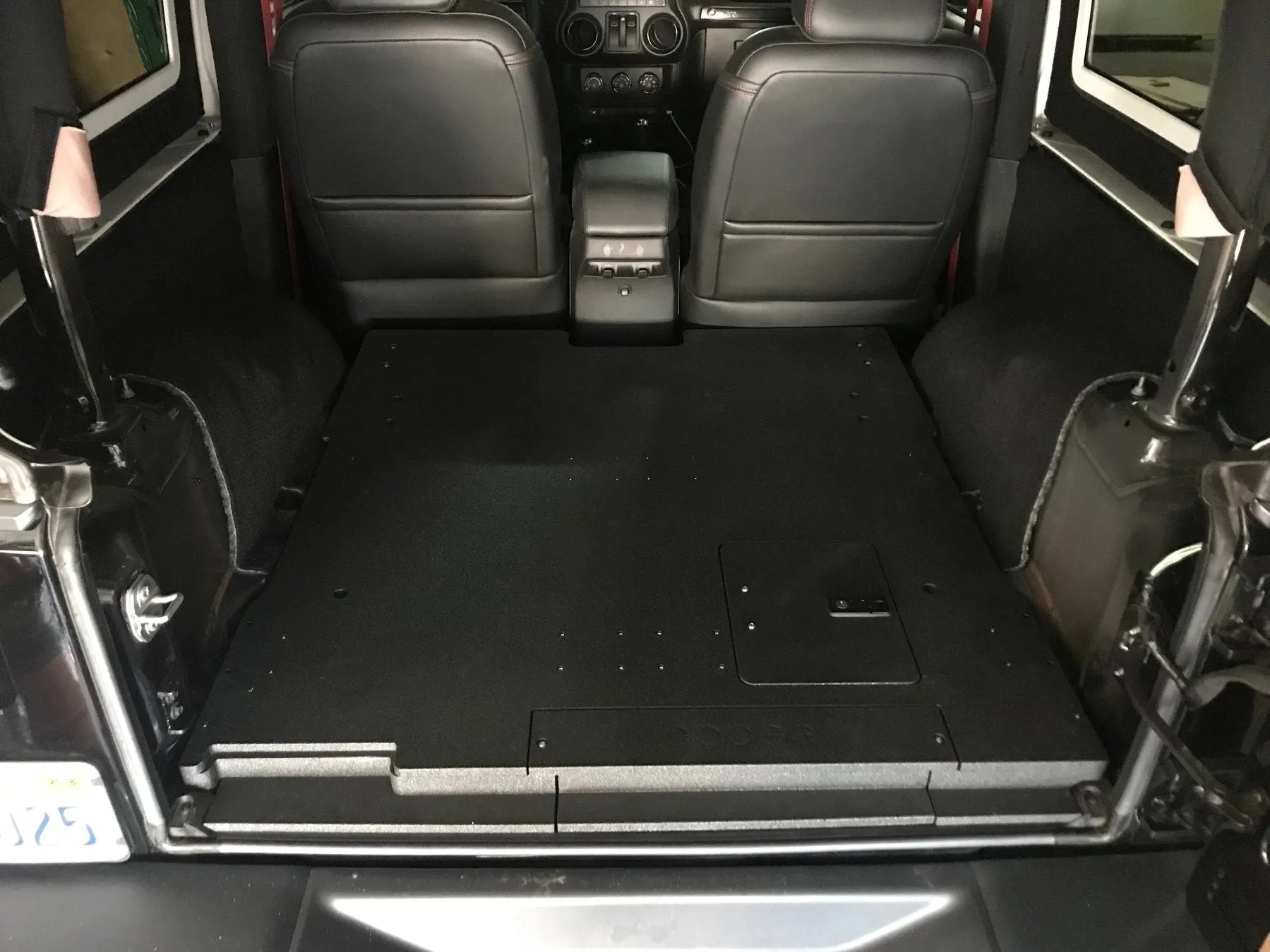 '07-18 Jeep JK 2-Door Goose Gear Rear Plate System