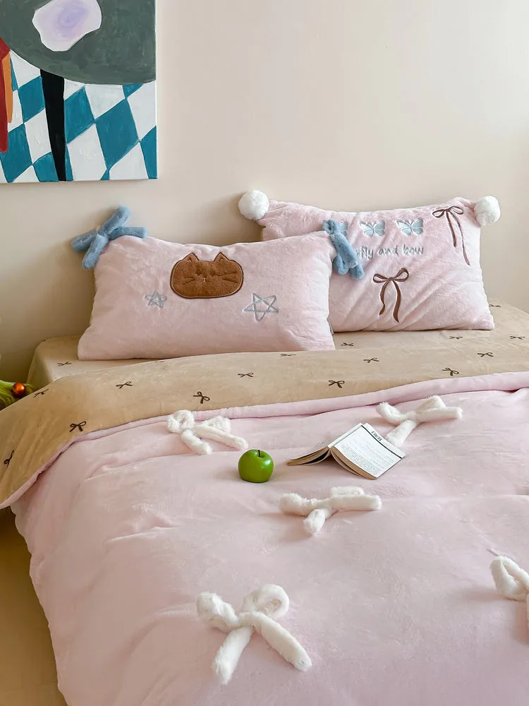 Adorable Bow Bear Velvet Bedding Bundle