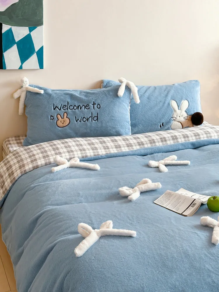 Adorable Bow Bear Velvet Bedding Bundle
