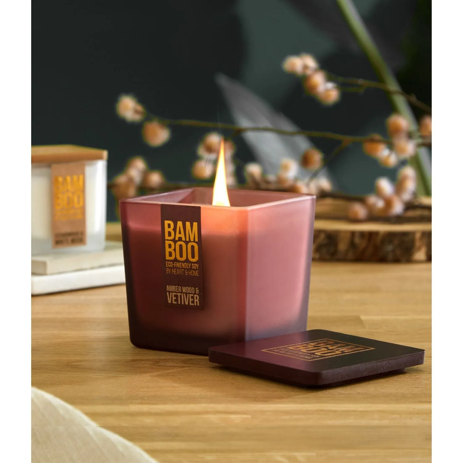 Bamboo 210g Amber Wood & Vetiver Large Jar Candle