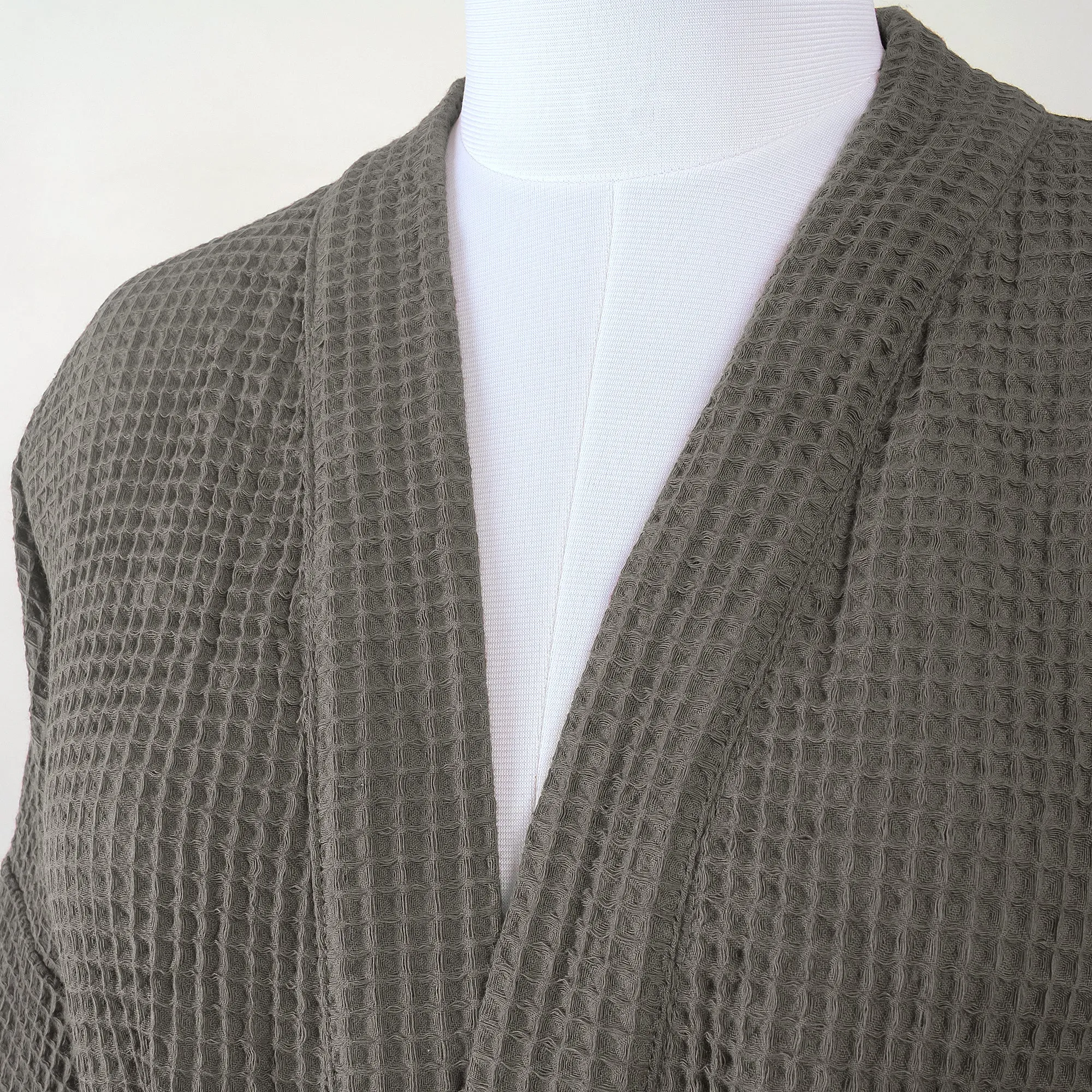 Bathrobe Solid Waffle Robe With Belt for Men and Women