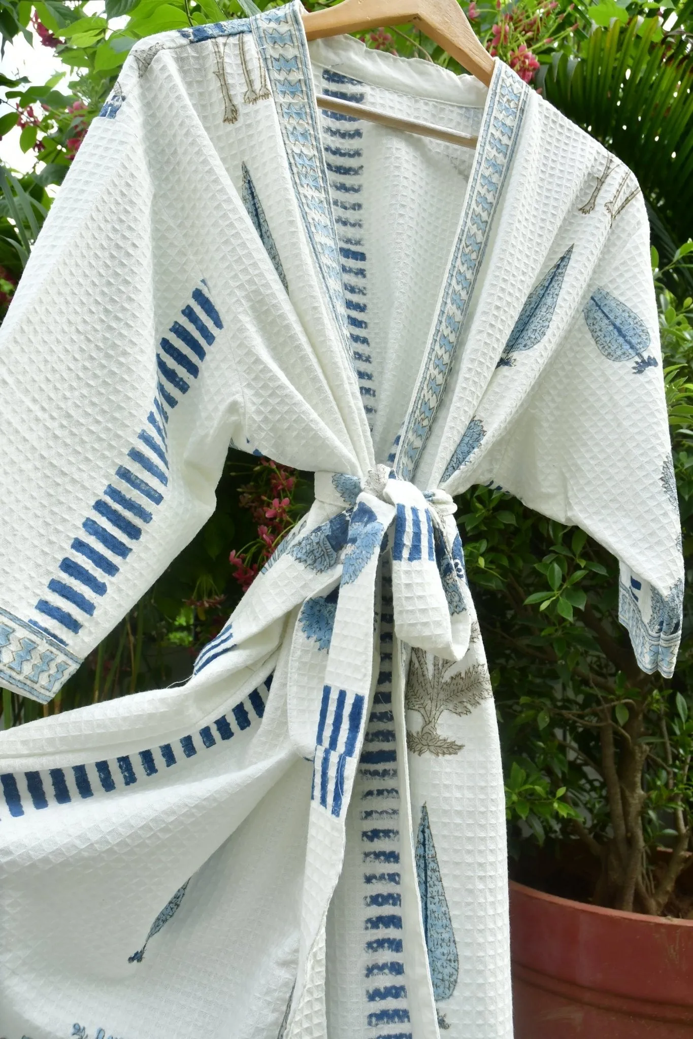 Blue Poppy and Cypress leaf Waffle Cotton Bathrobe (Eco-Friendly Luxury)