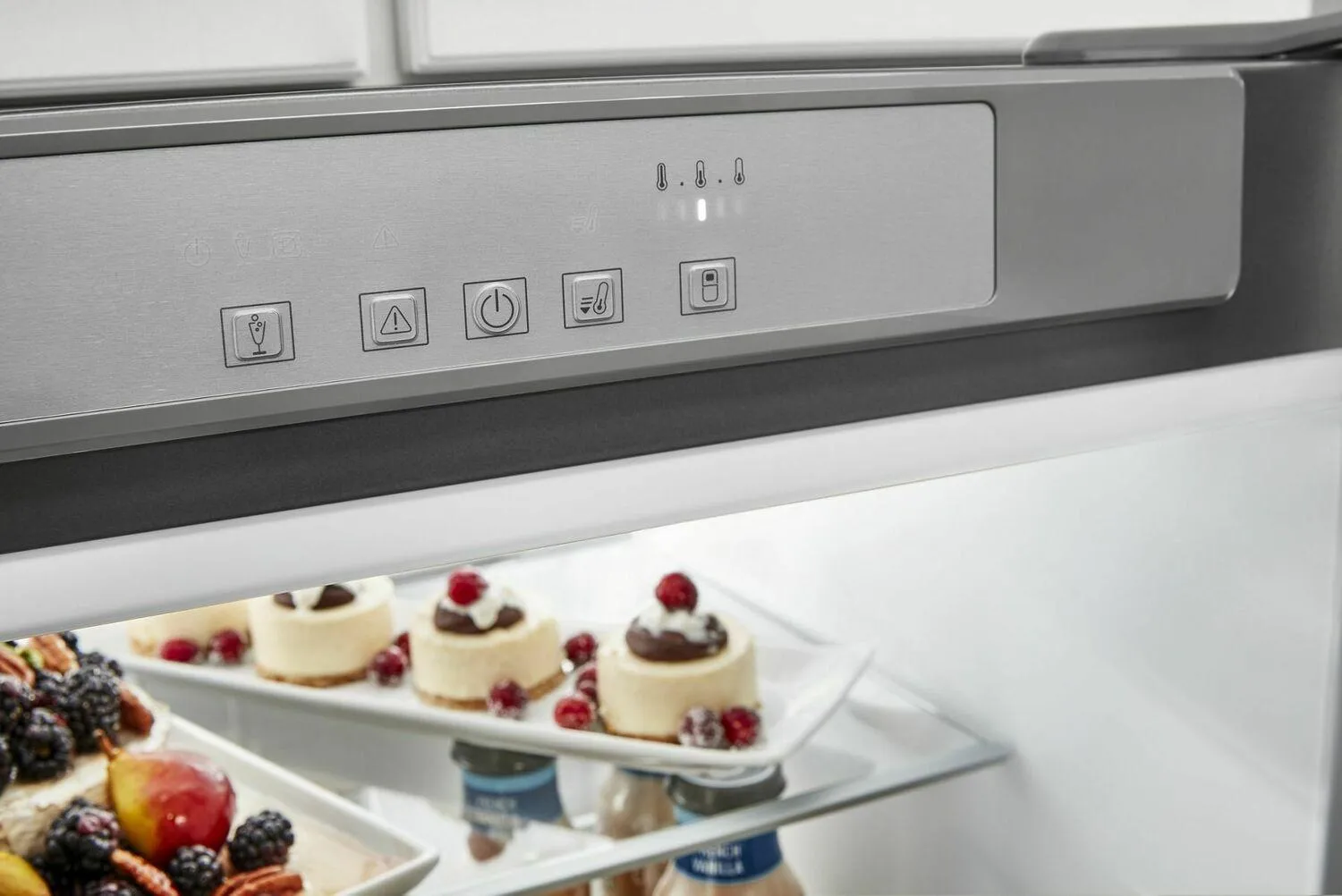 Bottom-Mount Refrigerator 24-inches wide - Fingerprint Resistant Stainless Steel