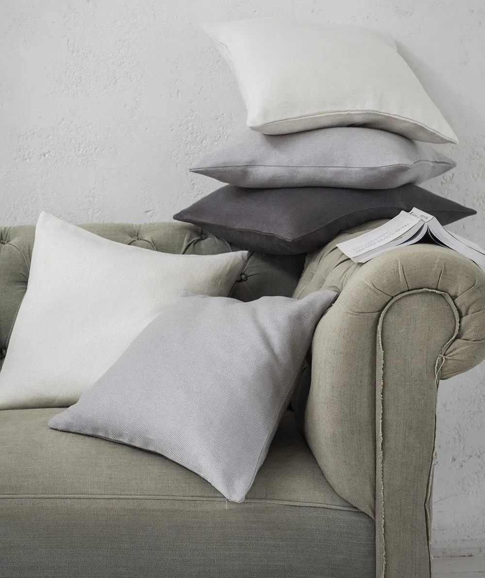 Chalk Linen Cushion Cover Motte Collection
