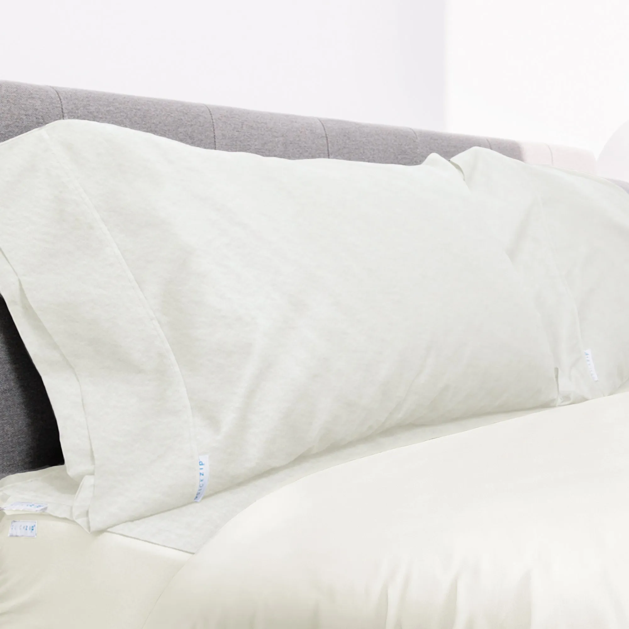 Classic Flannel Pillowcases (Set of 2)
