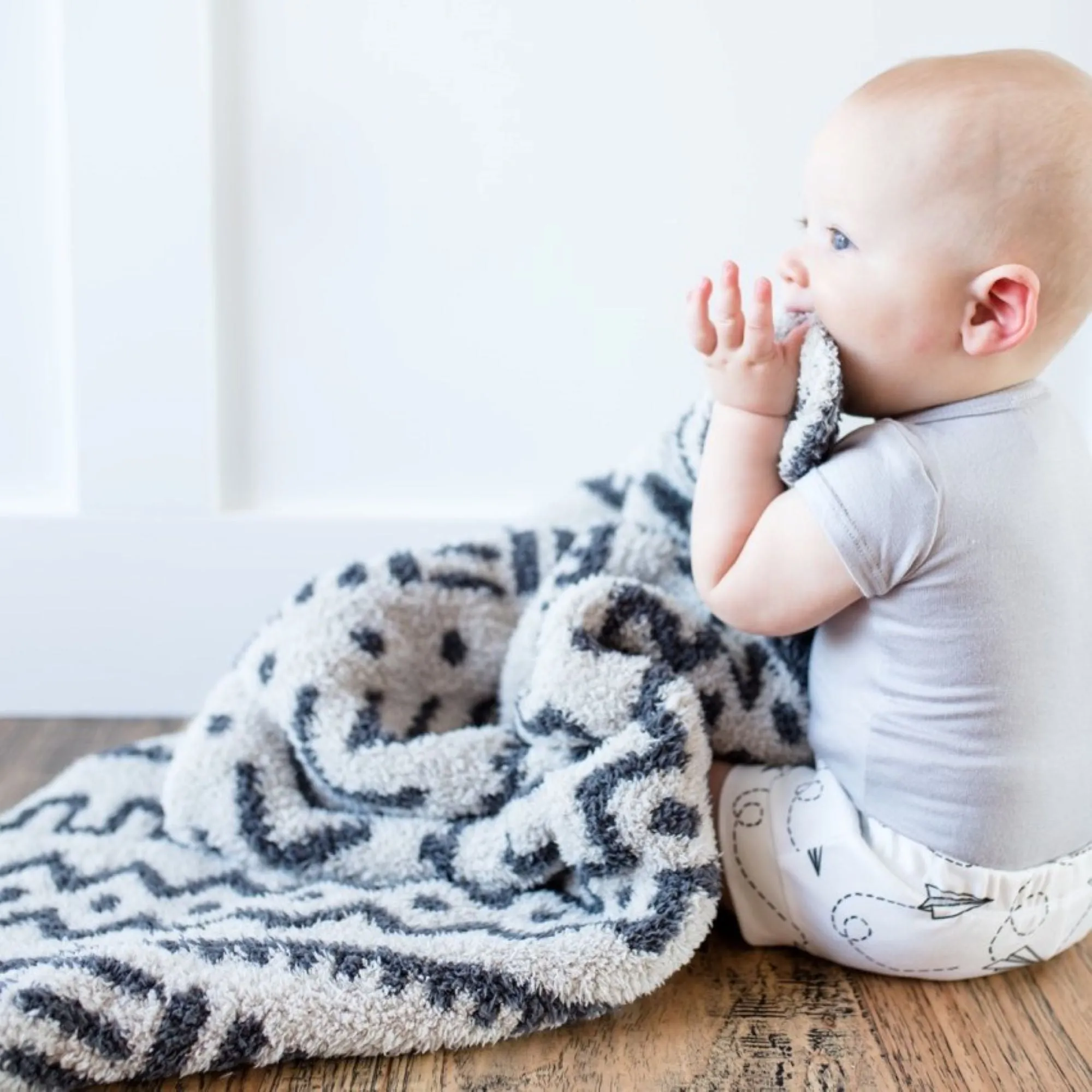 DOUBLE-LAYER BAMBONI® RECEIVING BLANKETS