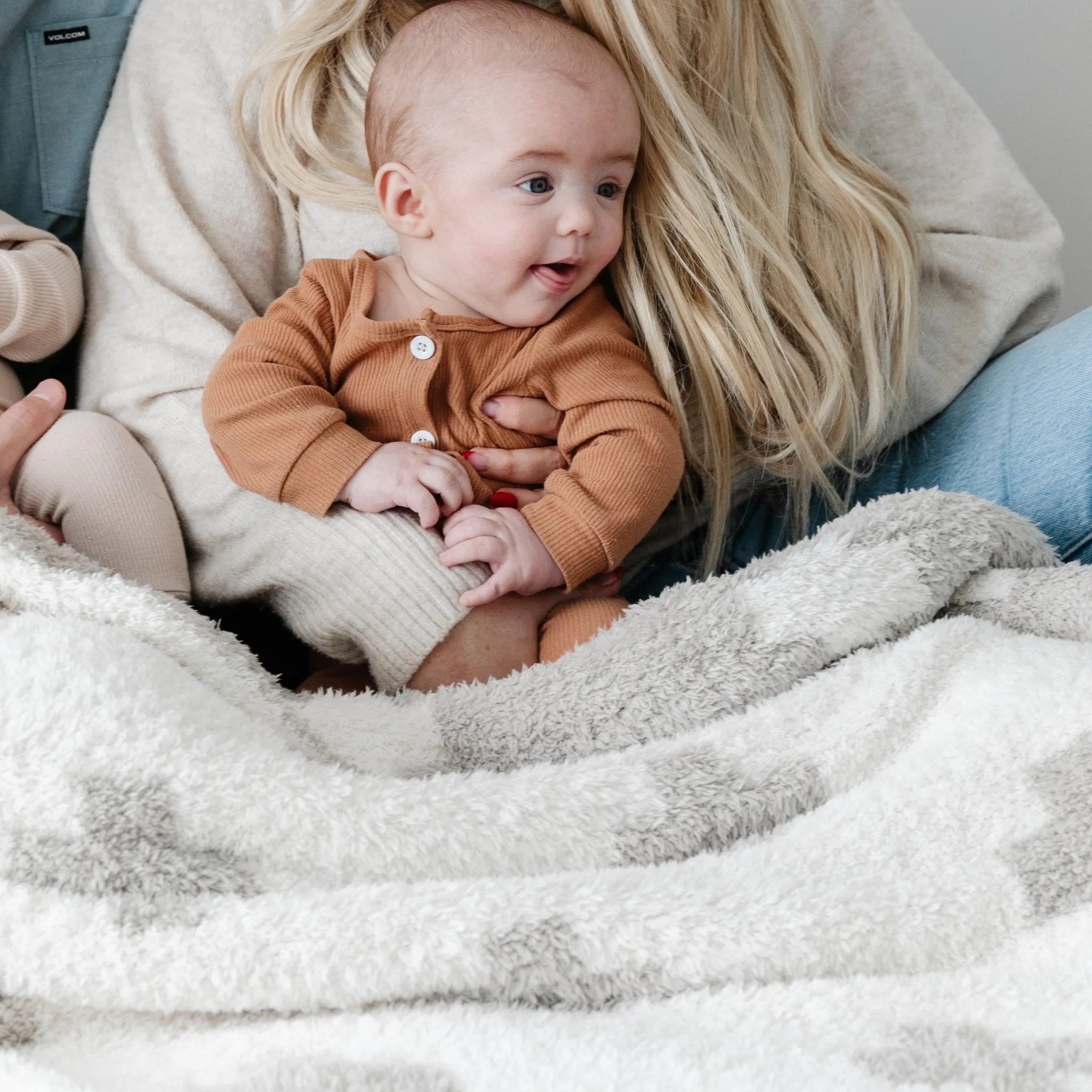 DOUBLE-LAYER BAMBONI® RECEIVING BLANKETS