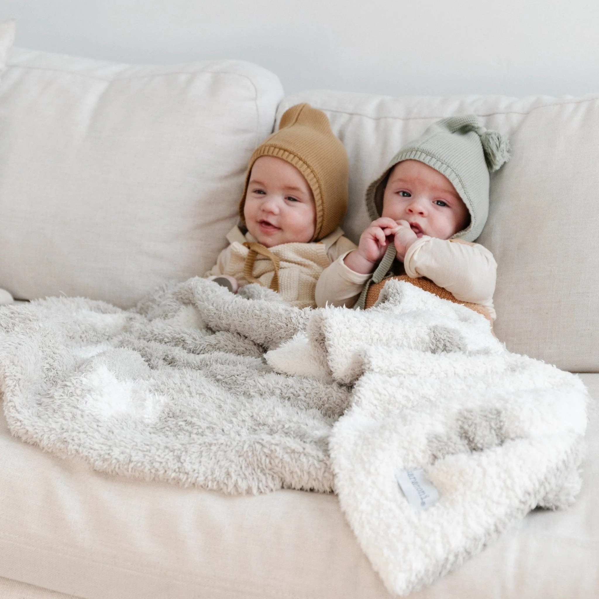 DOUBLE-LAYER BAMBONI® RECEIVING BLANKETS