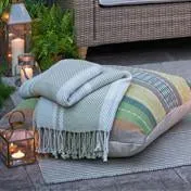 Dylan Hedgerow Check Throw