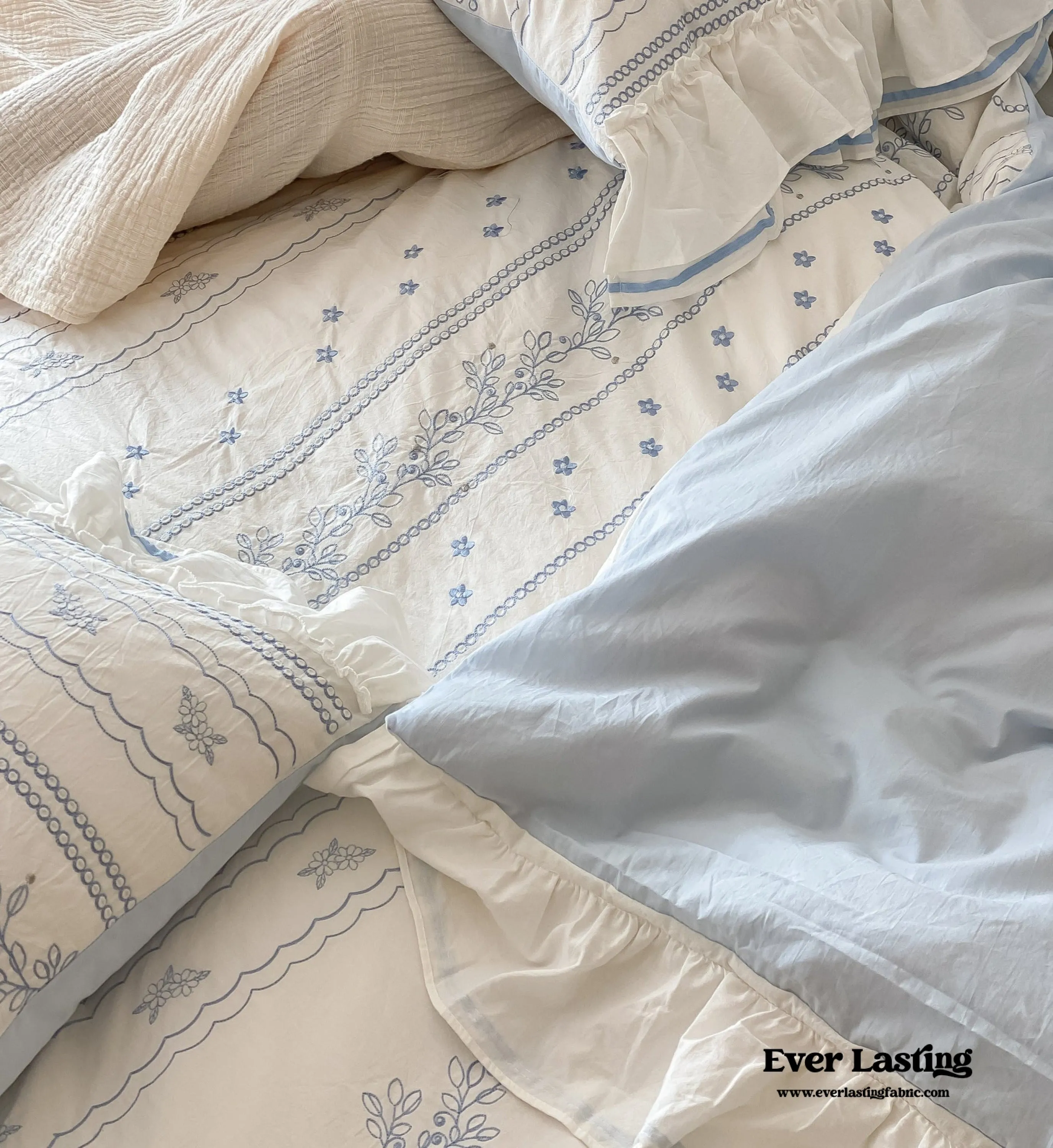 Embroidered French Lace Ruffle Duvet Cover / Blue
