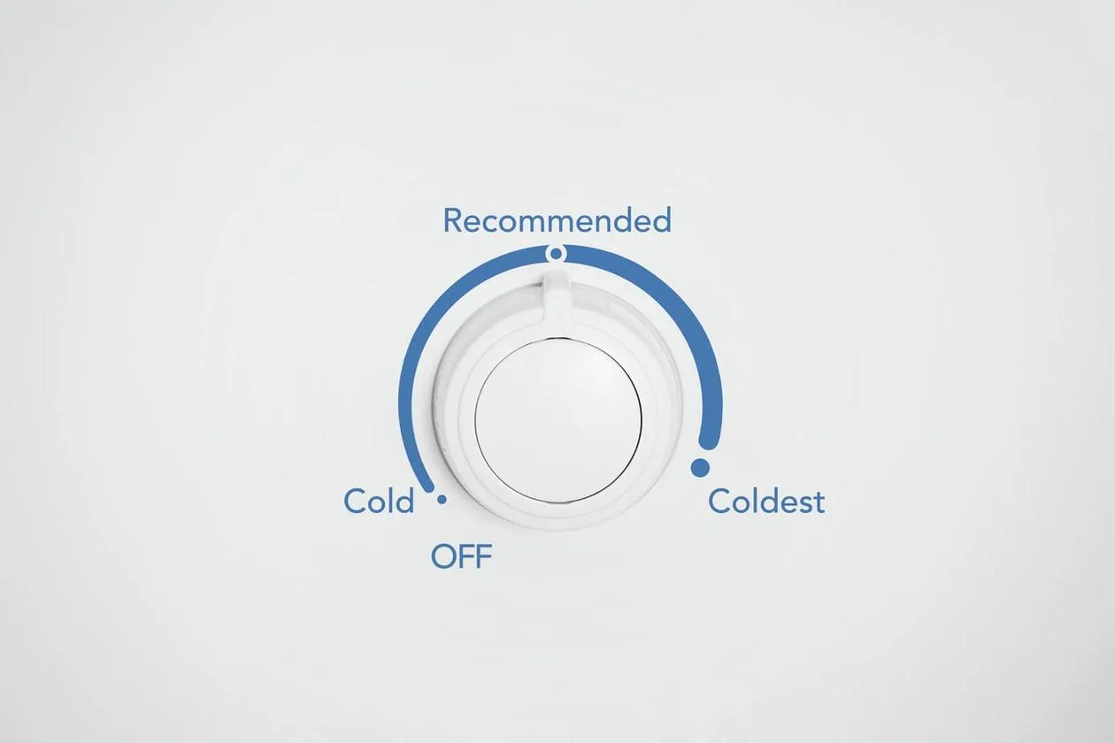 FFFU16F2VV Frigidaire 16 Cu. Ft Upright Freezer