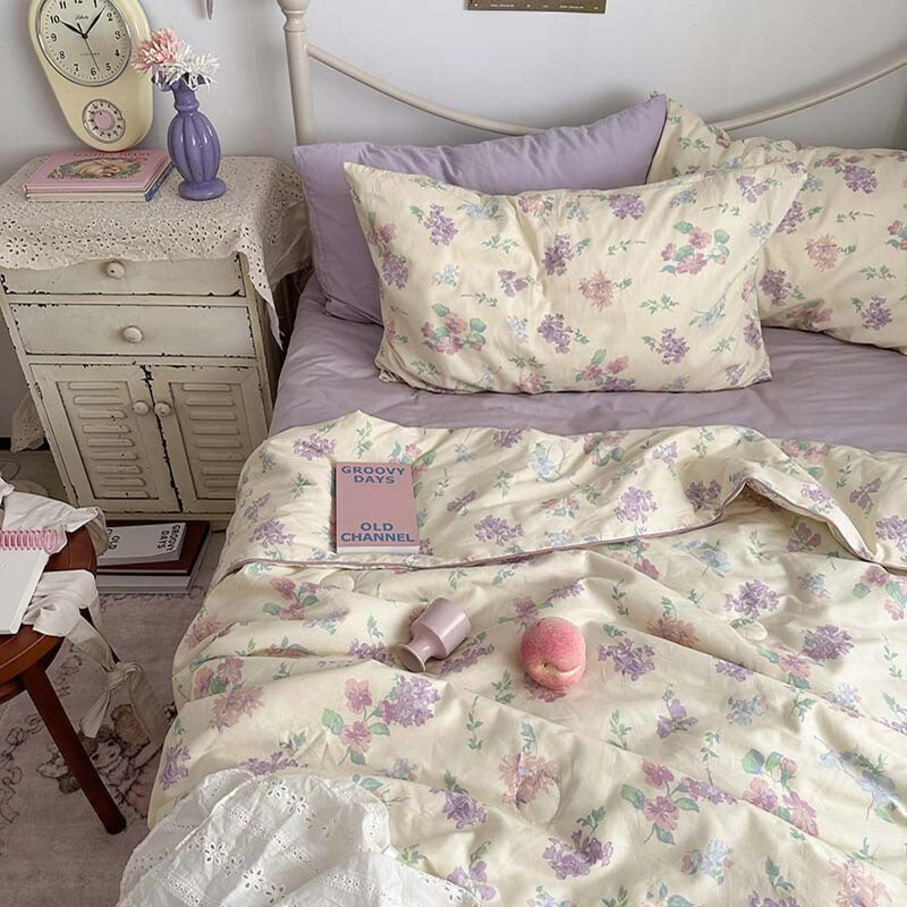 Floral Cottage Blanket Set / Cottage White
