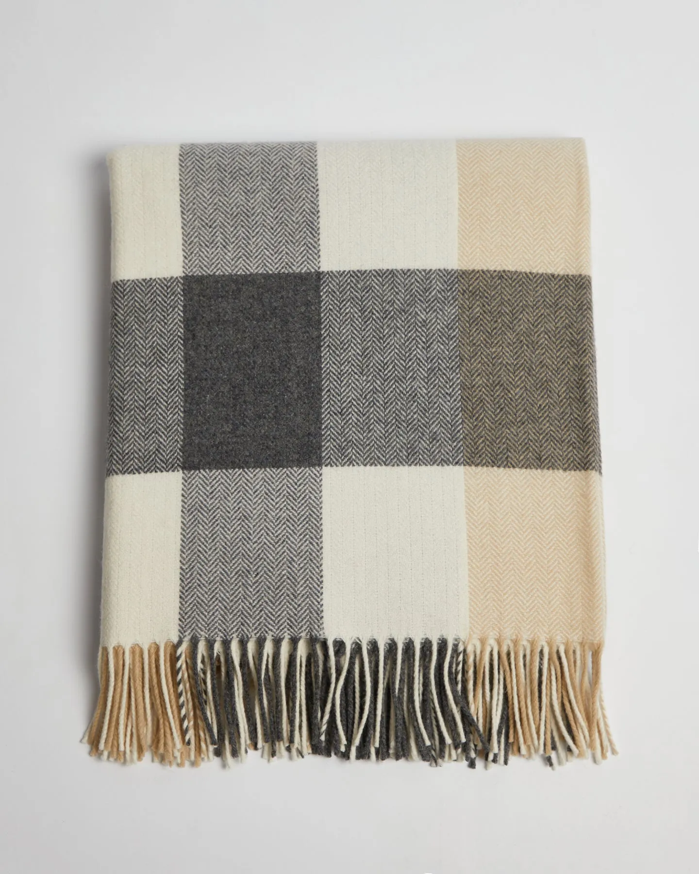 Foxford Classic Lambswool Comfort Throw