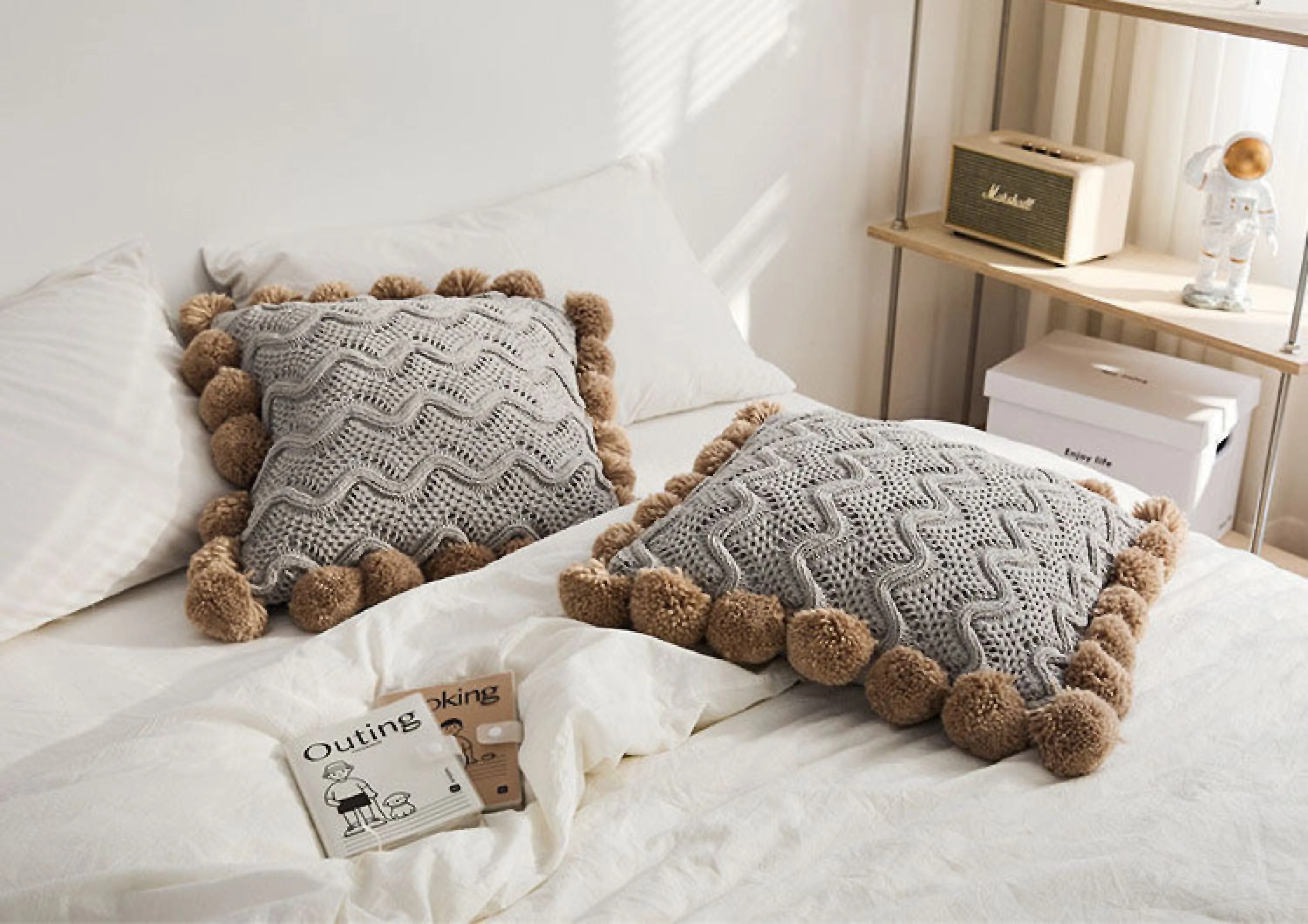 Fuzzy Ball Plush Knit Blanket & Pillow Set / Fire Brick Red