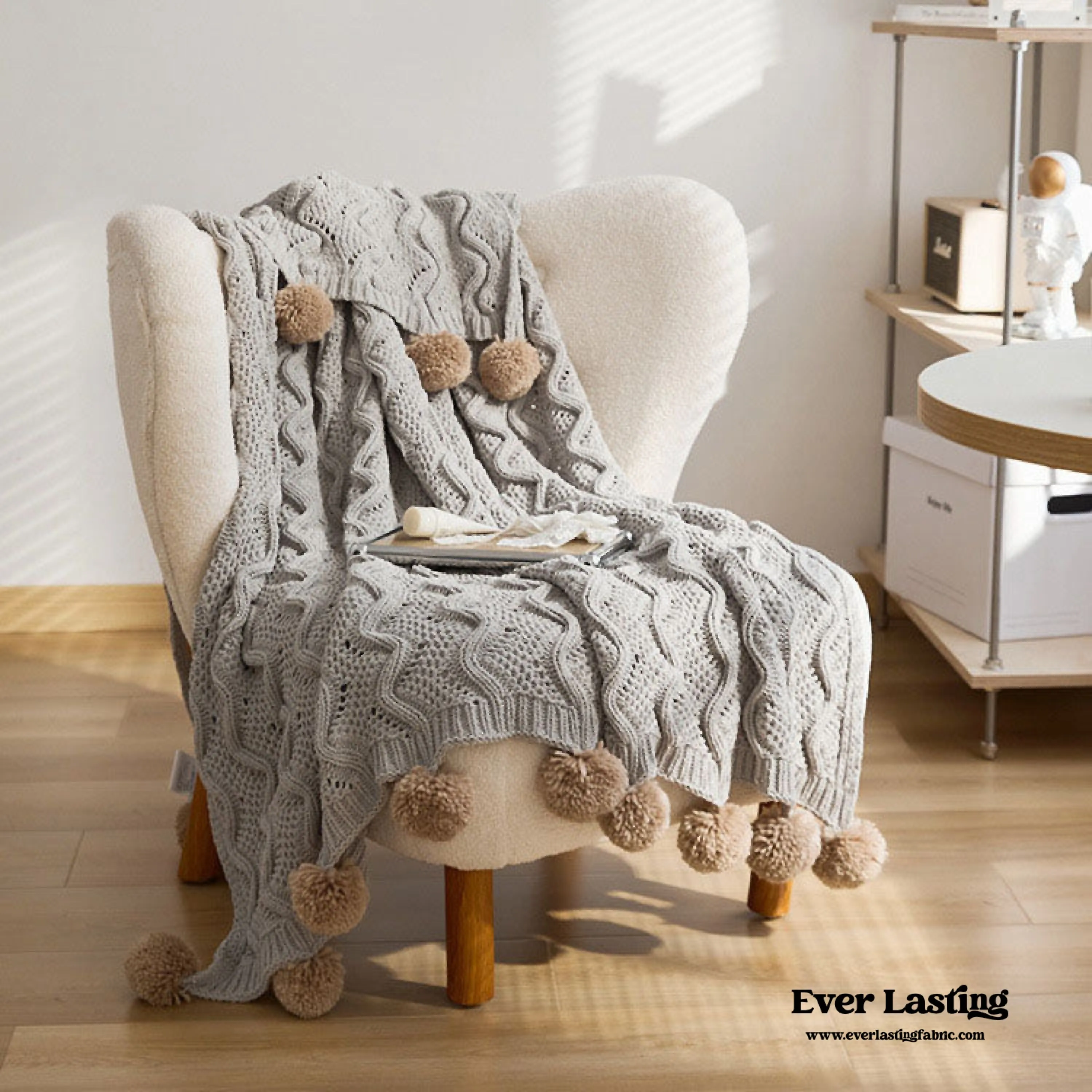 Fuzzy Ball Plush Knit Blanket & Pillow Set / Fire Brick Red