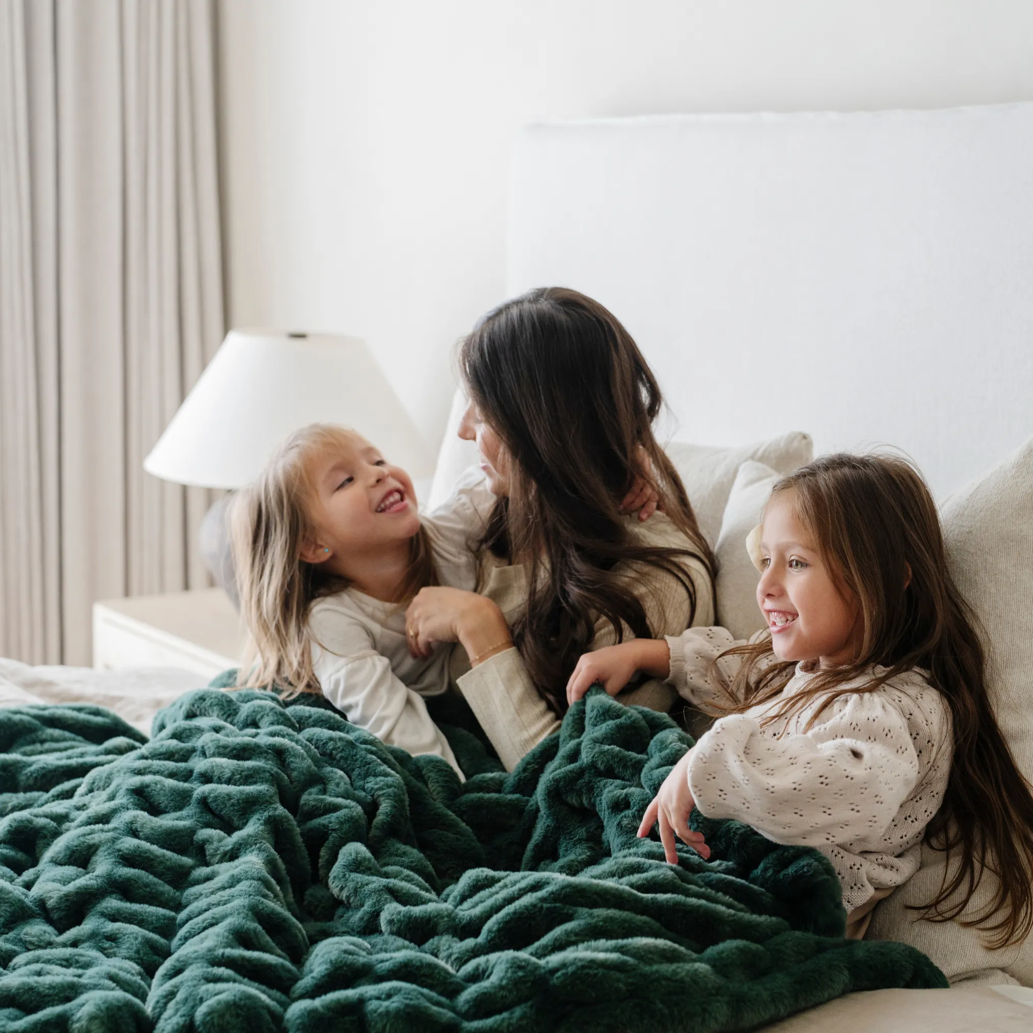 HOLIDAY DOUBLE RUCHED FAUX FUR XL THROW BLANKETS