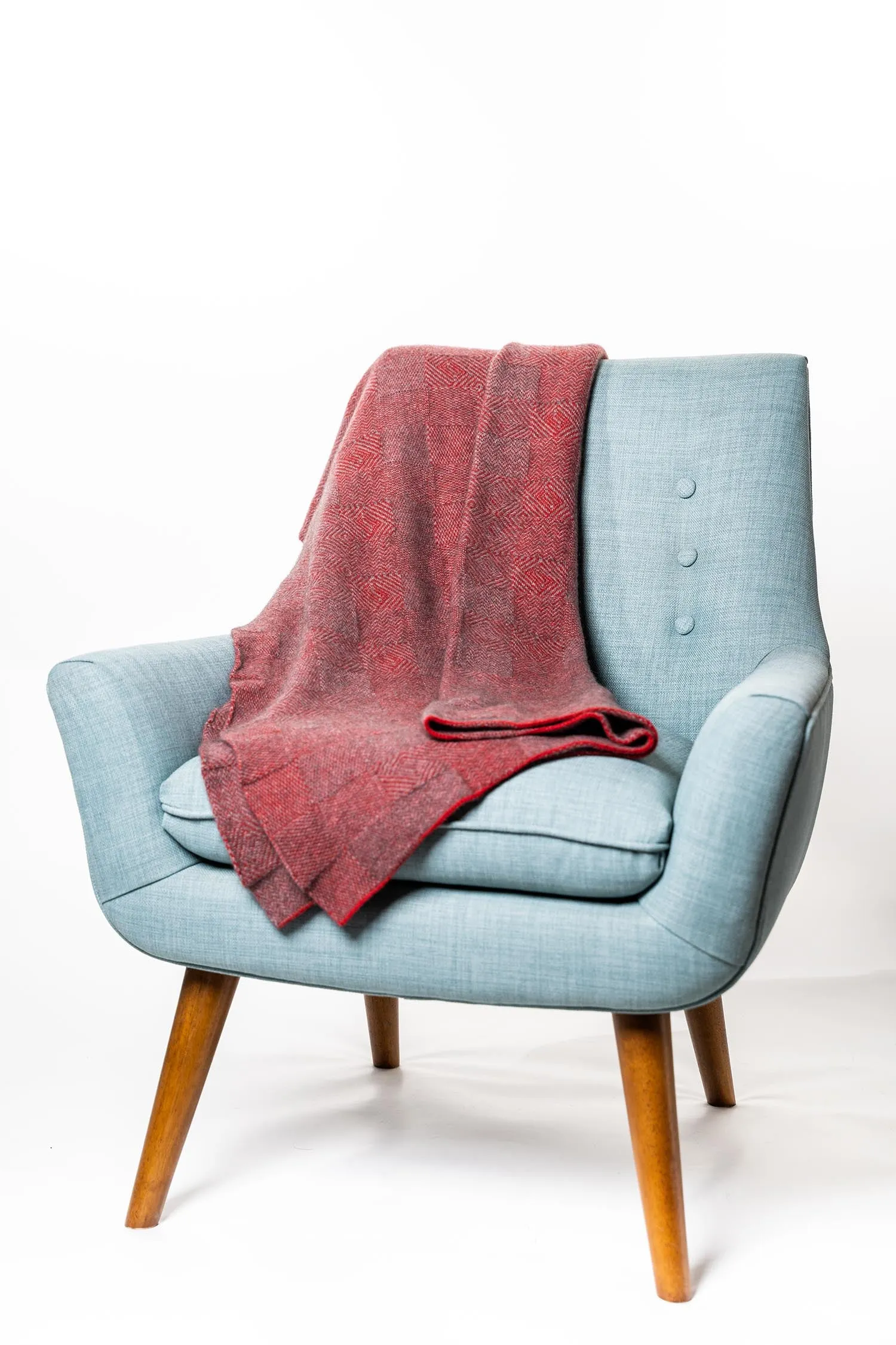 JACQUARD THROW