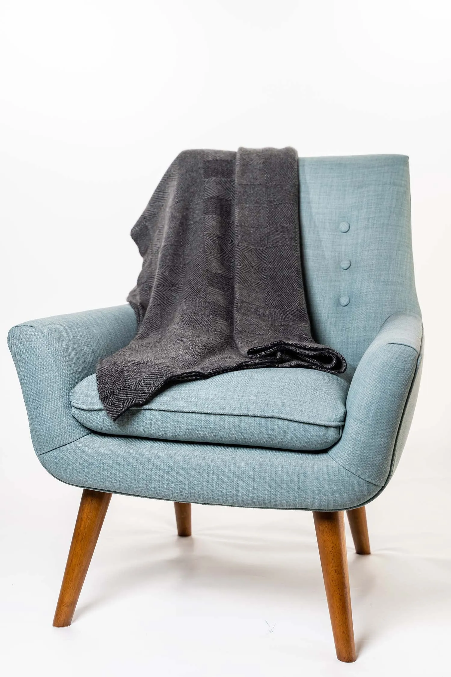 JACQUARD THROW
