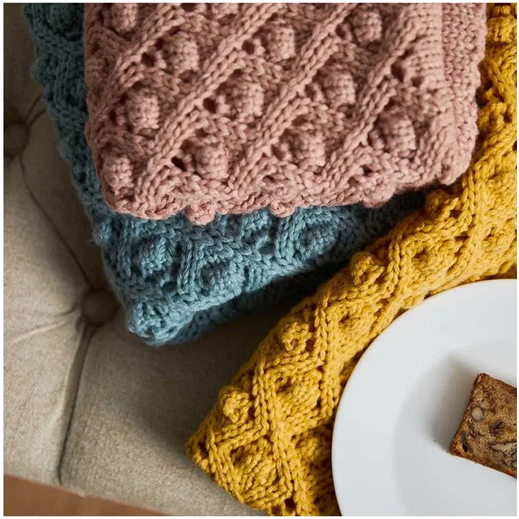 Nouveau Crochet Pillow Case
