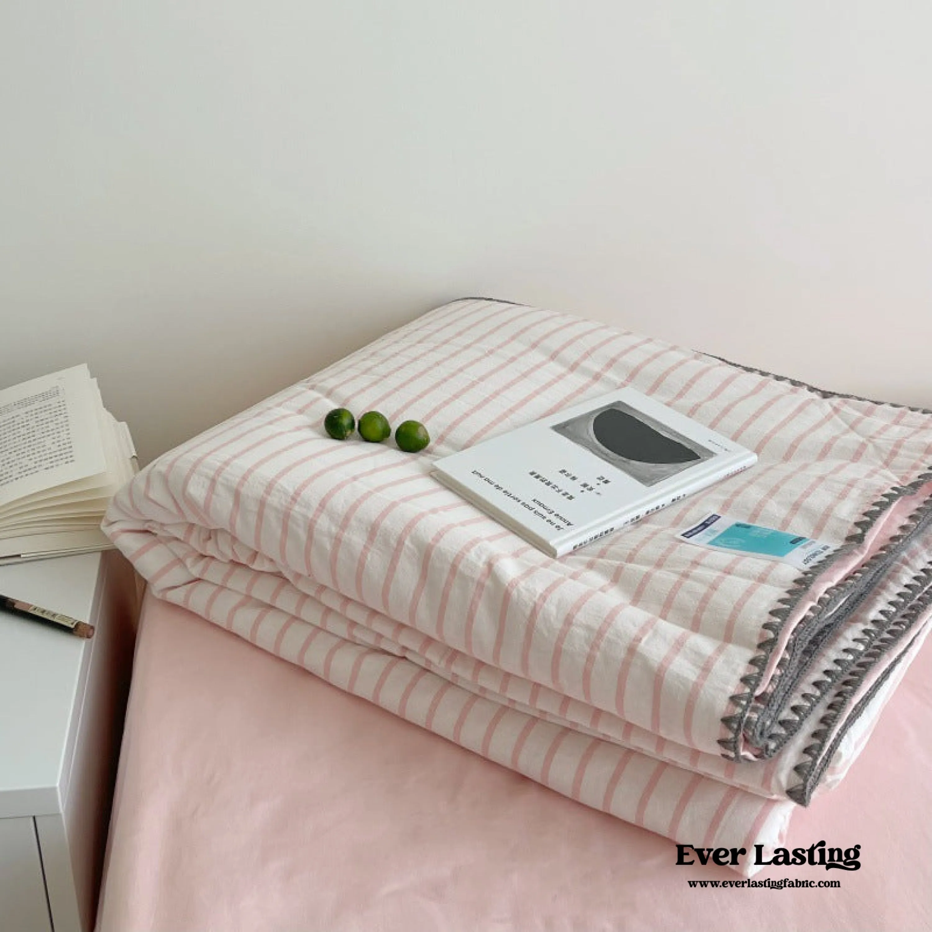 Pastel Striped Blanket Set / Purple