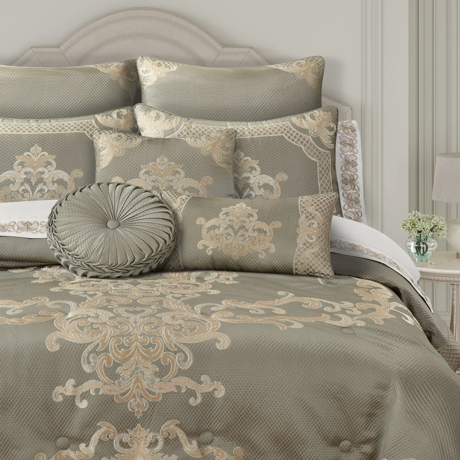 Piazza 18" Square Decorative Throw Pillow