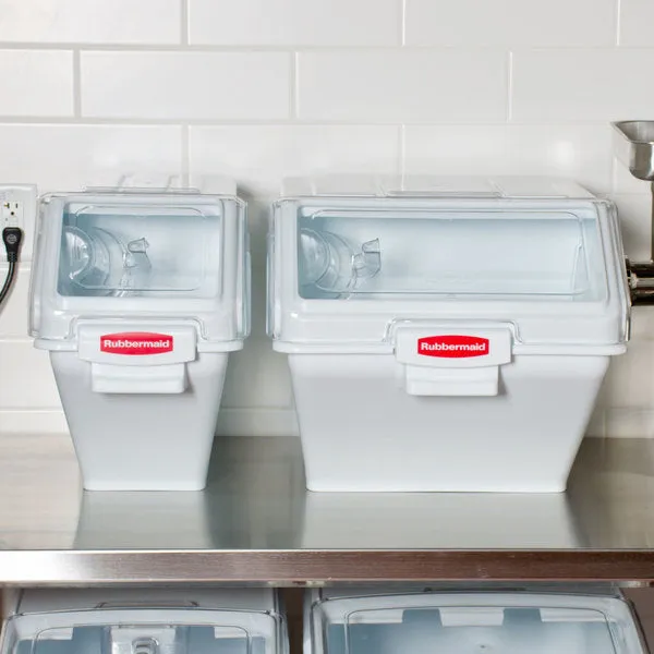 RUBBERMAID PROSAVE INGREDIENT STORAGE BIN WITH SLIDING LID AND SCOOP - 6.25 GAL