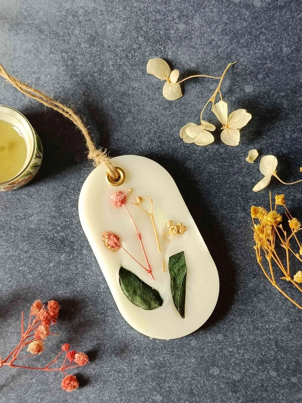 Scented Soywax Air Freshener Sachet- Curved Rectangle 40g