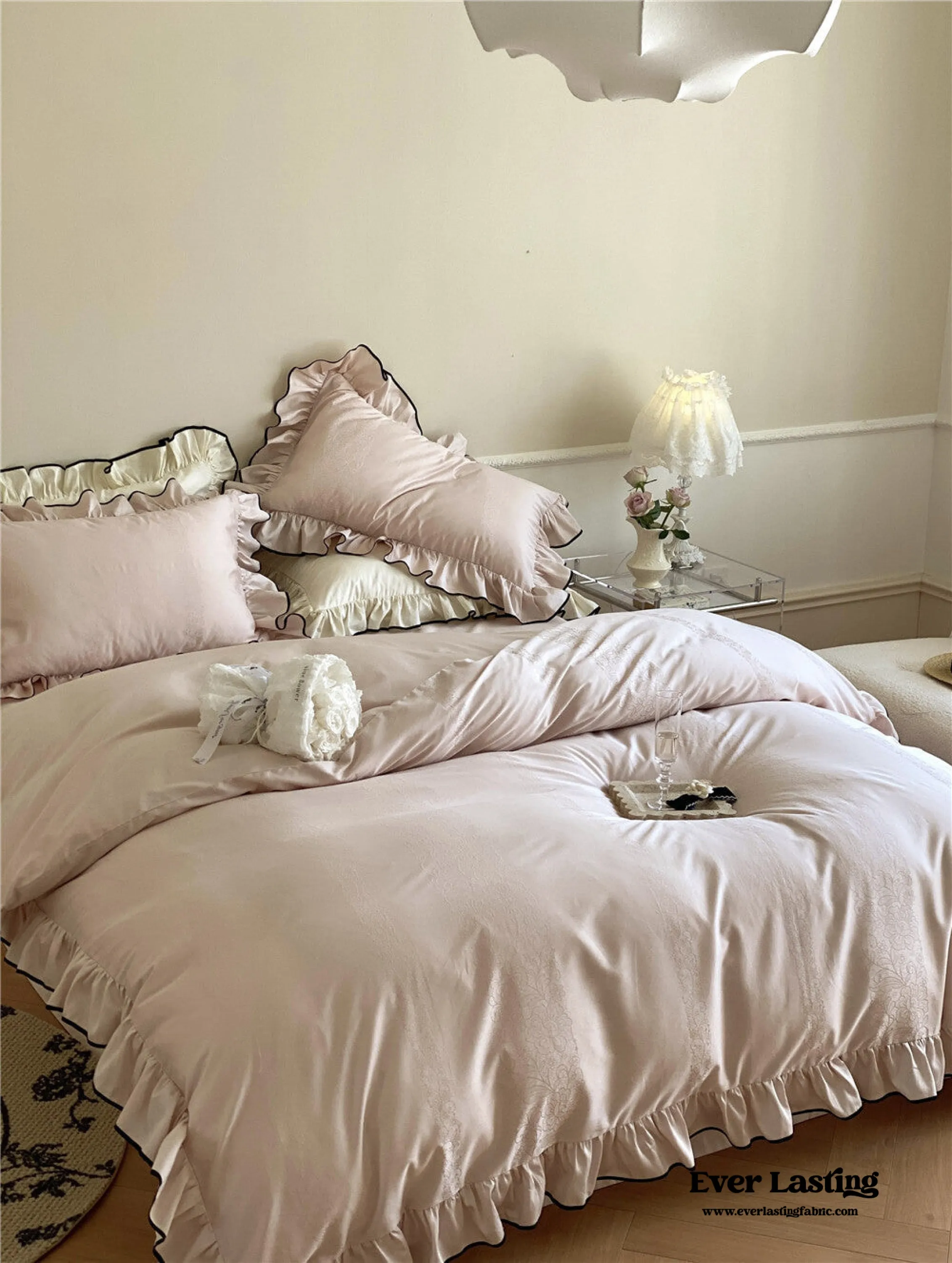 Silky Ruffle Pillowcases