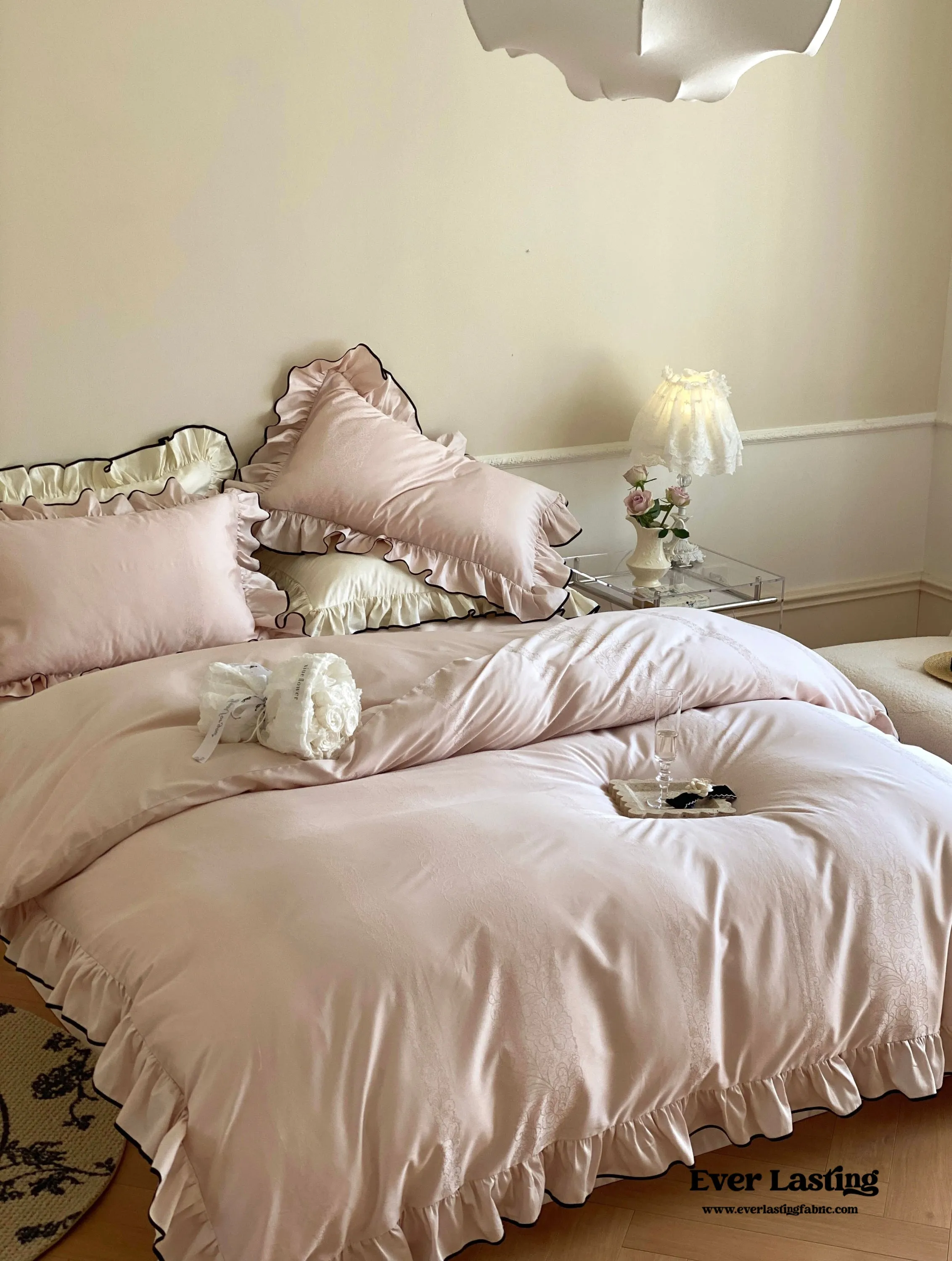 Silky Ruffle Pillowcases