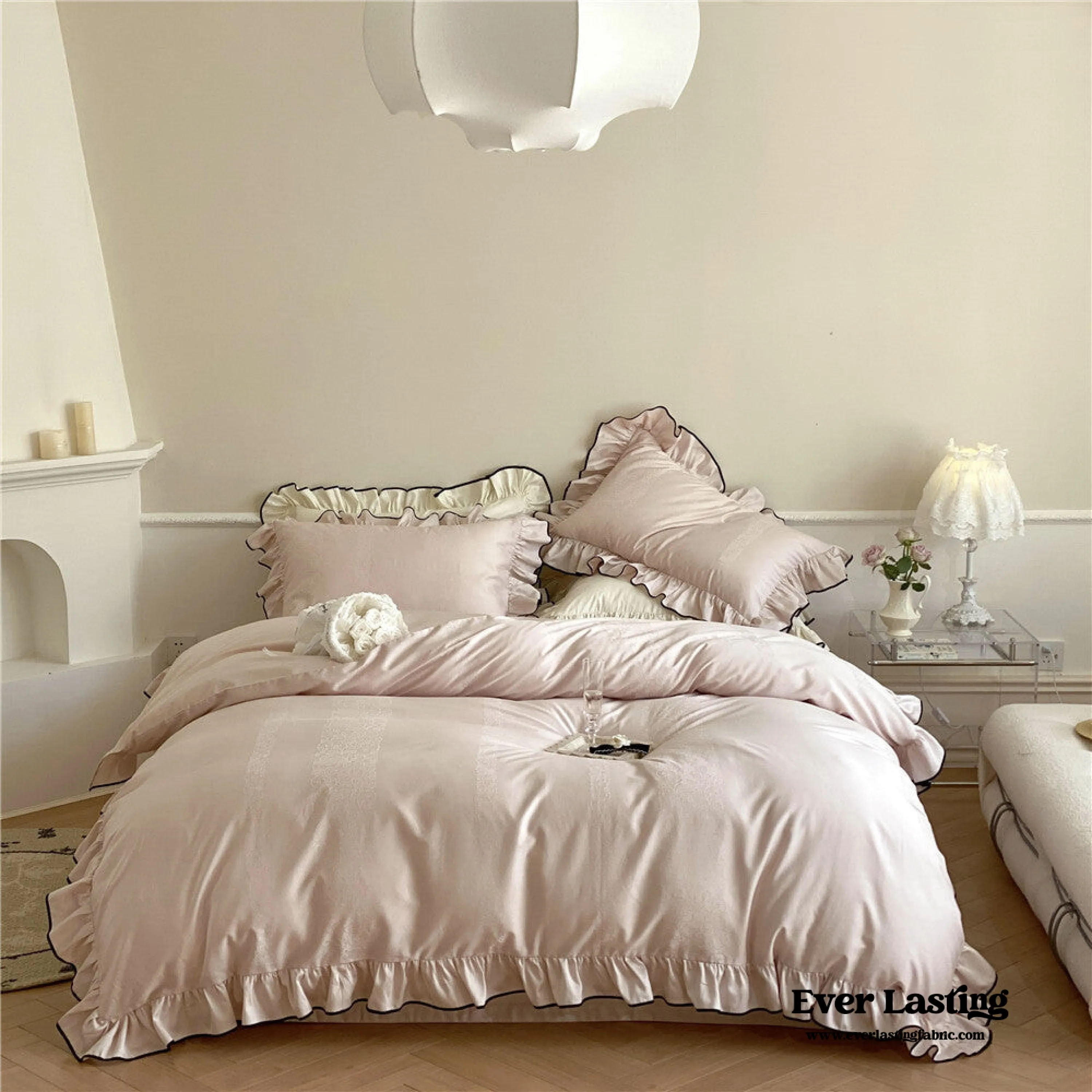 Silky Ruffle Pillowcases