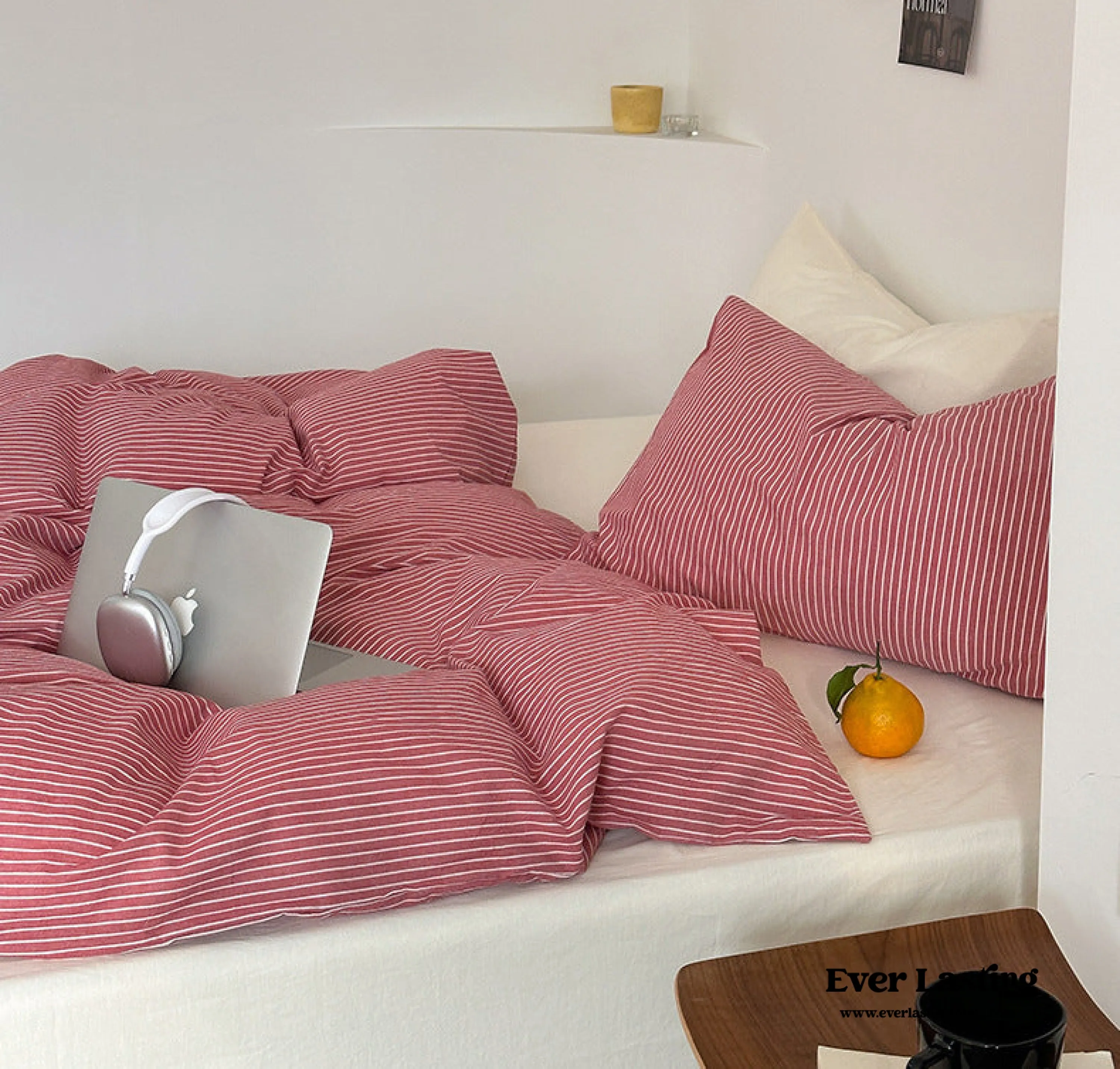 Thin Striped Pillowcases