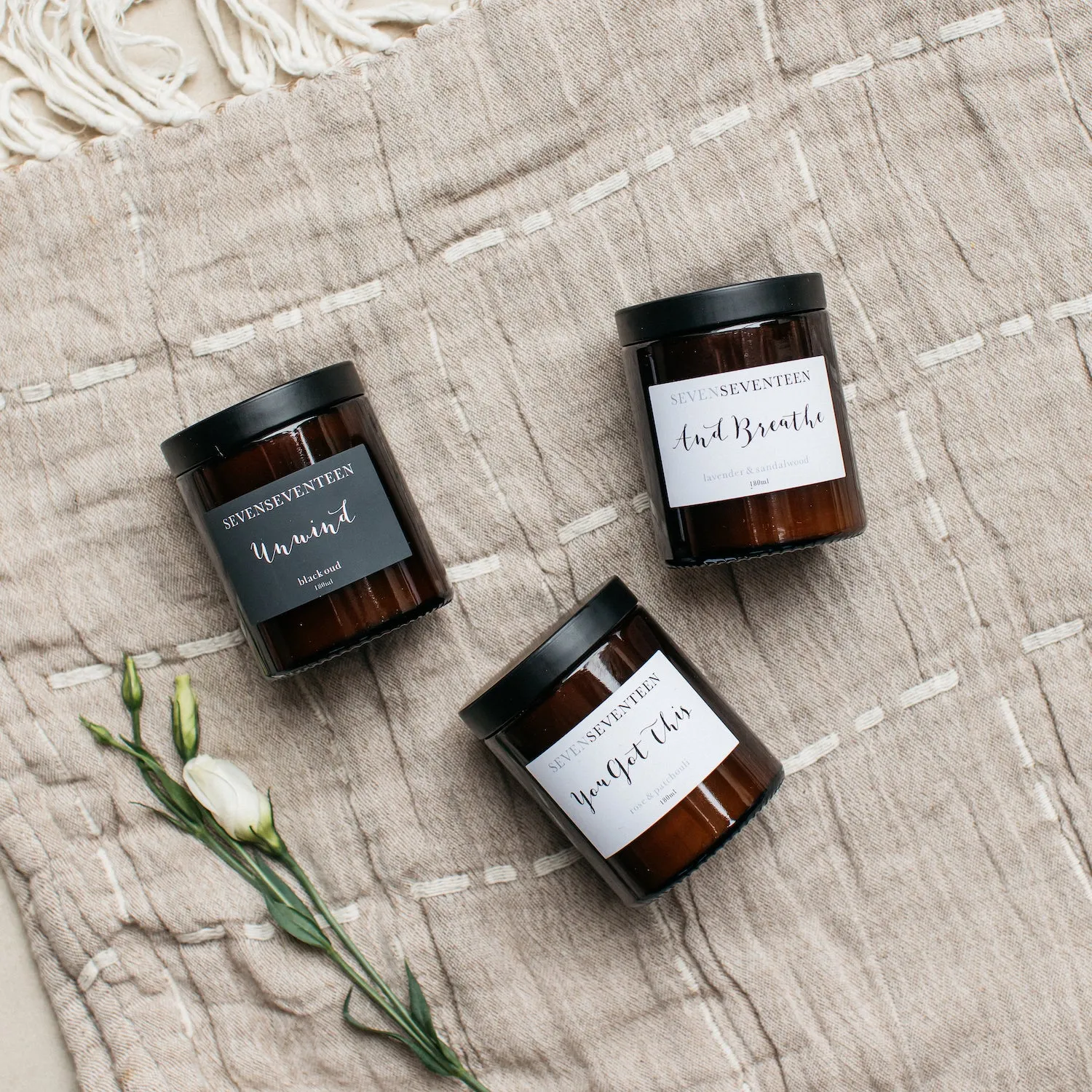 Unwind / Black Oud Candle